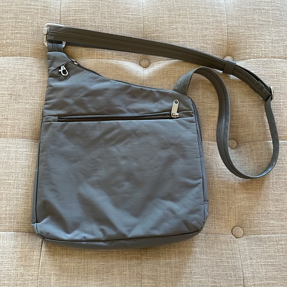 Magellan’s VaultPro crossbody Gateway Grade Bag Organizer Travel Bag Organizer - Picture 4 of 9